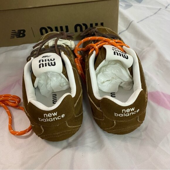 Cinnamon Suede New Balance X Miu Miu 530 Sl Sneakers - Picture 4 of 7